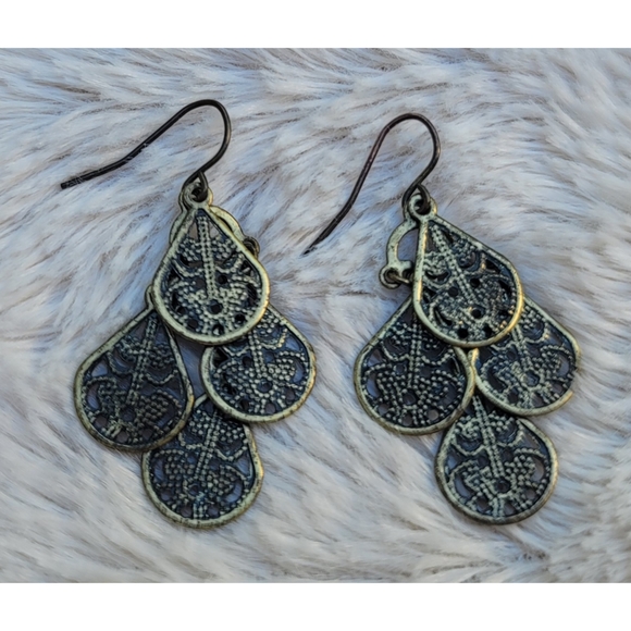 Boho tear drop chandelier dangle earrings - Picture 14 of 17
